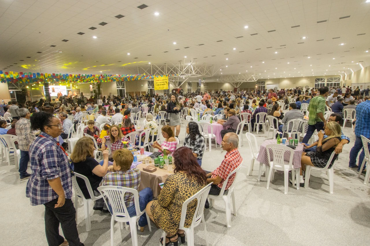 https://img-apiccammalls.imgix.net/eventos/0ollijfz1yk3akk/forr_do_sindifisco_2_C365gBF95X.jpg