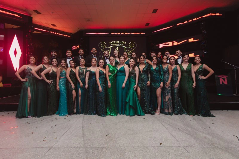https://img-apiccammalls.imgix.net/eventos/1wiut0vtoz5b5ty/festa_de_formatura_0_XQsj4fZMmy.jpg
