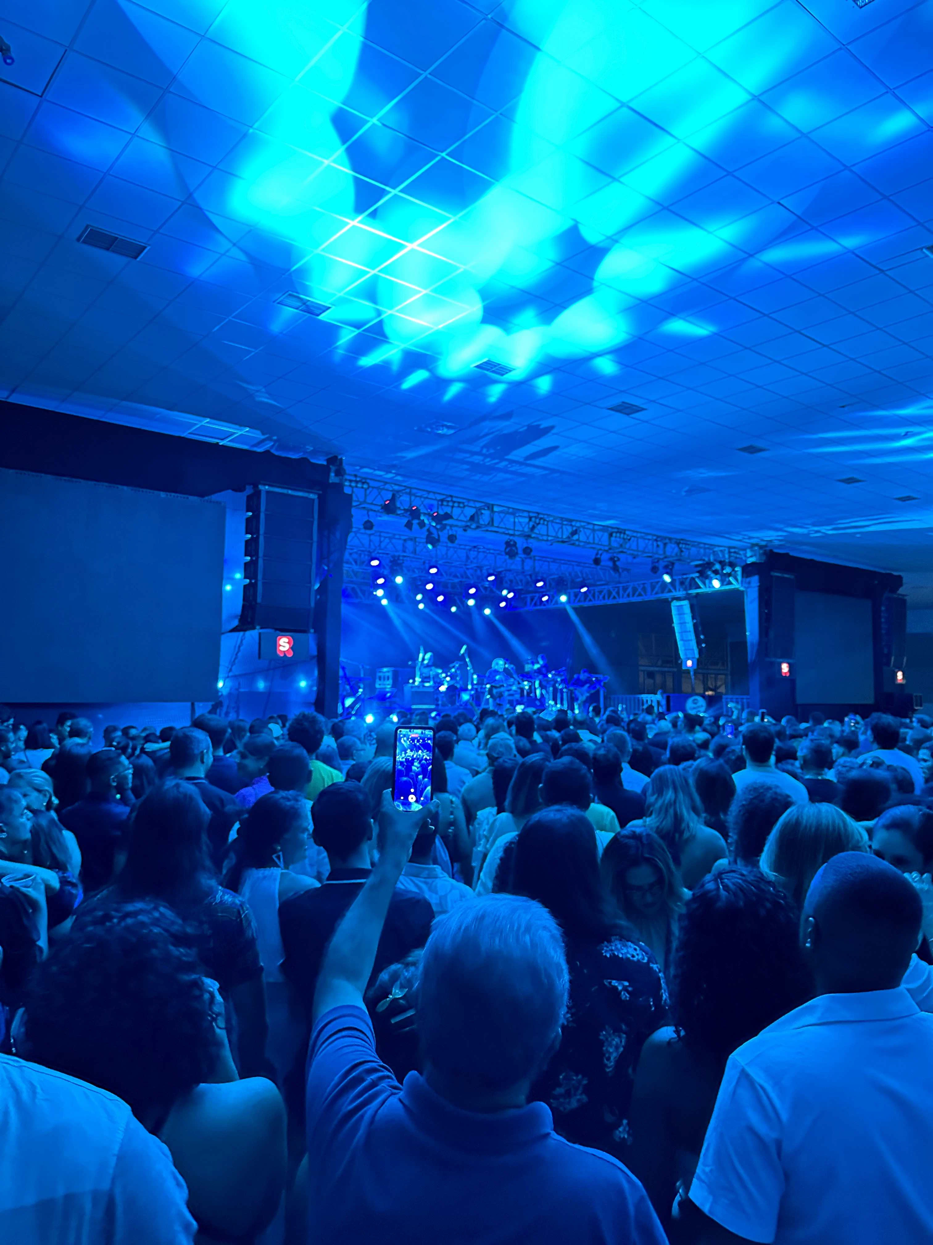 https://img-apiccammalls.imgix.net/eventos/c062cfzl2xm3jn8/show_z_ramalho_1_OtdPFv91Xq.jpg