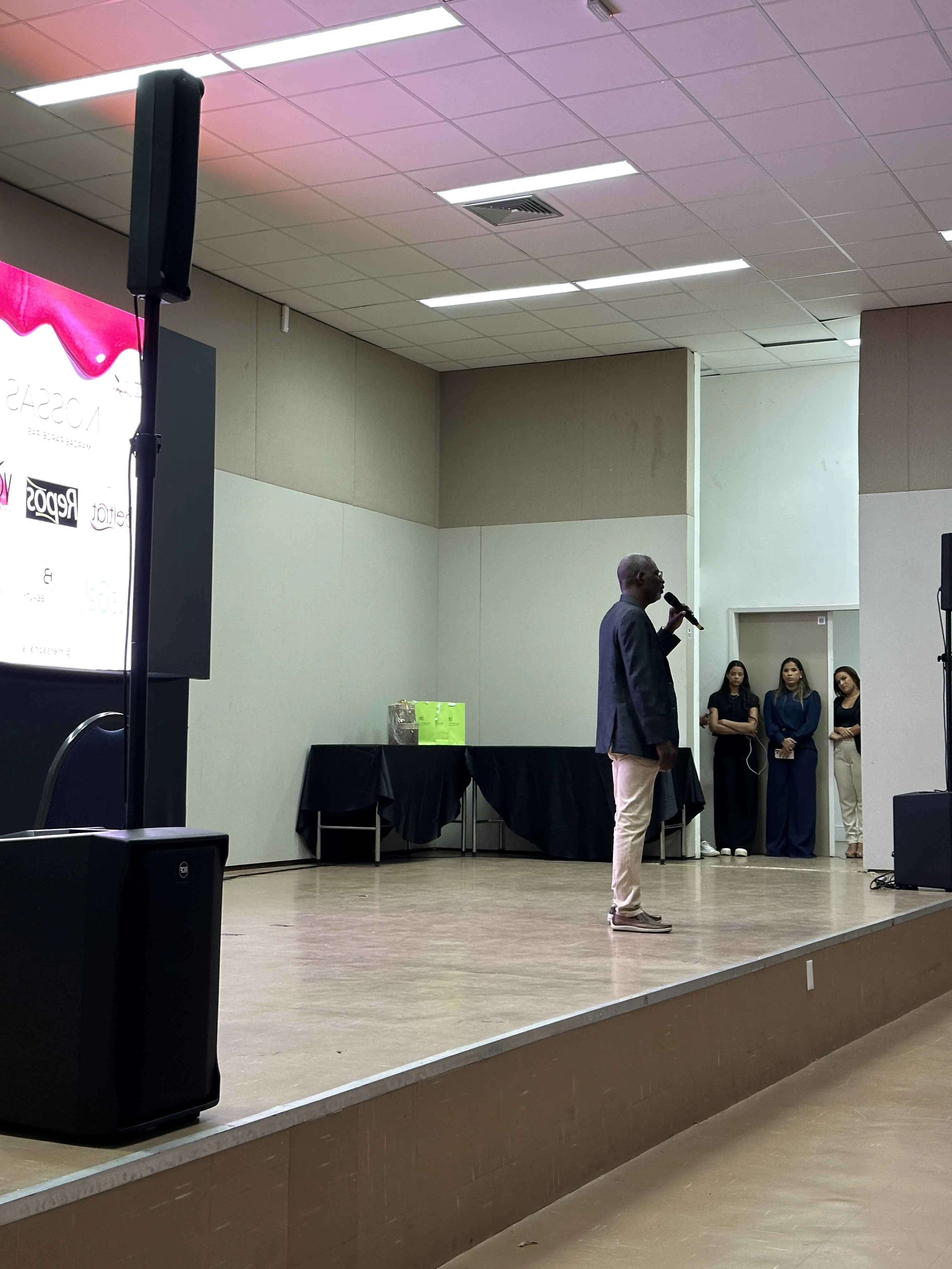 https://img-apiccammalls.imgix.net/eventos/crth3grugfbippi/imers_o_nails_sergipe_0_KzNcHomZtd.jpg